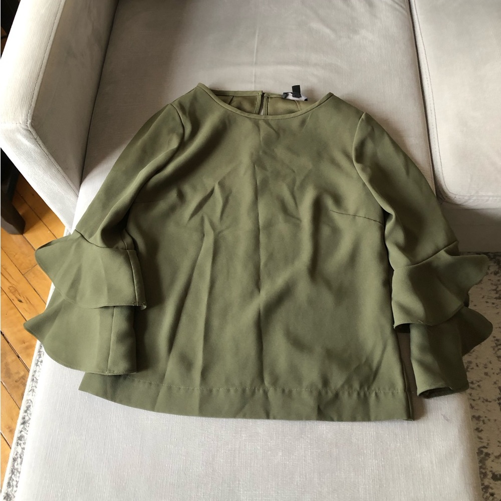 Flutter Sleeve Blouse